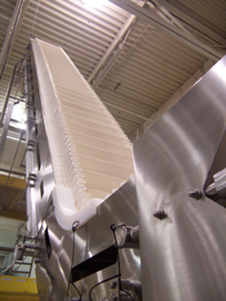 20-foot tall Dorner AquaPruf LPZ Series conveyor