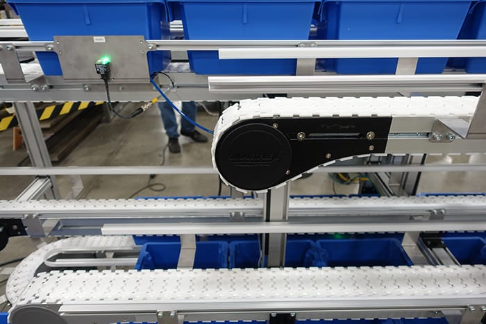 , Increase Throughput and Efficiency with a Tote Handling System