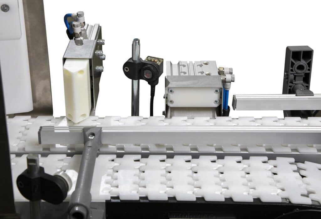 , Stop and Divert Pucks and Packages with Two New FlexMove Modules