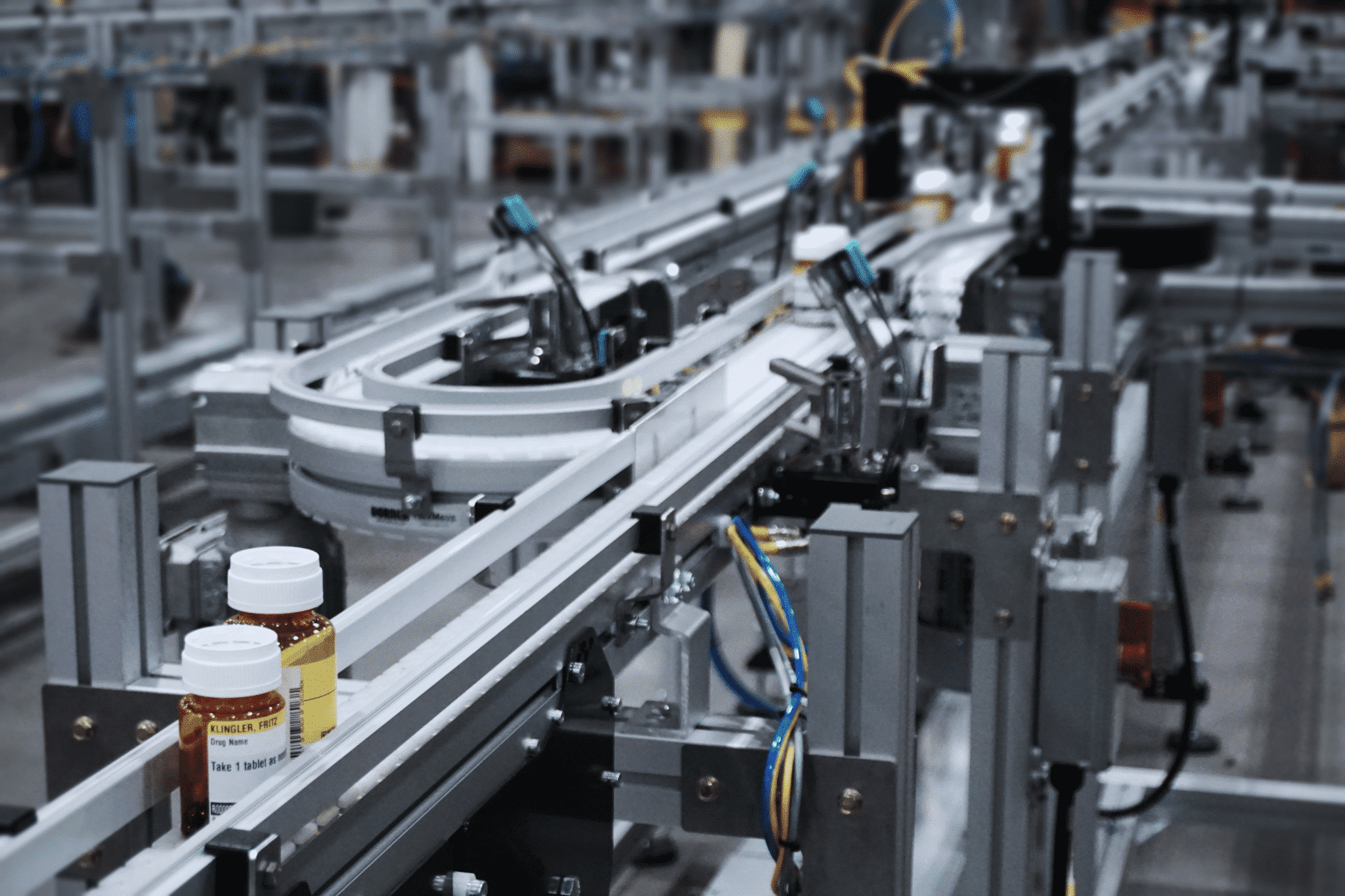 Dorner flexmove pharmaceutical conveyor system