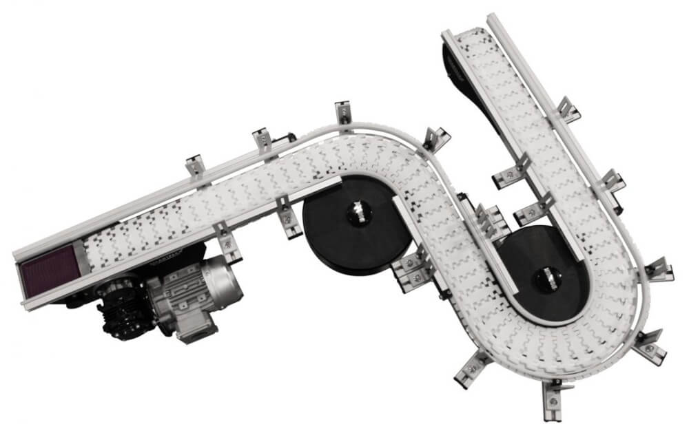 A FlexMove conveyor system from Dorner featuring two curves for optimal efficiency.